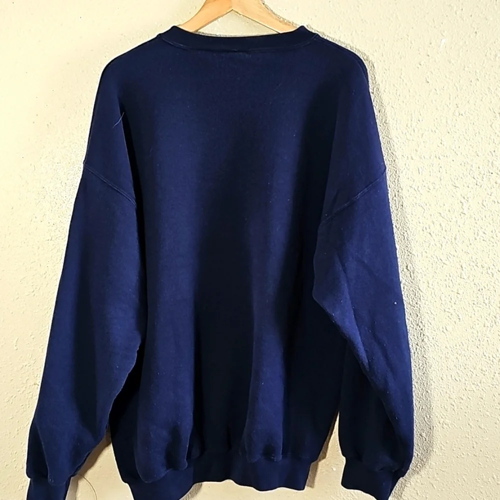 Rear Vintage 90'  Houston Rockets Navy Blue Sweater.